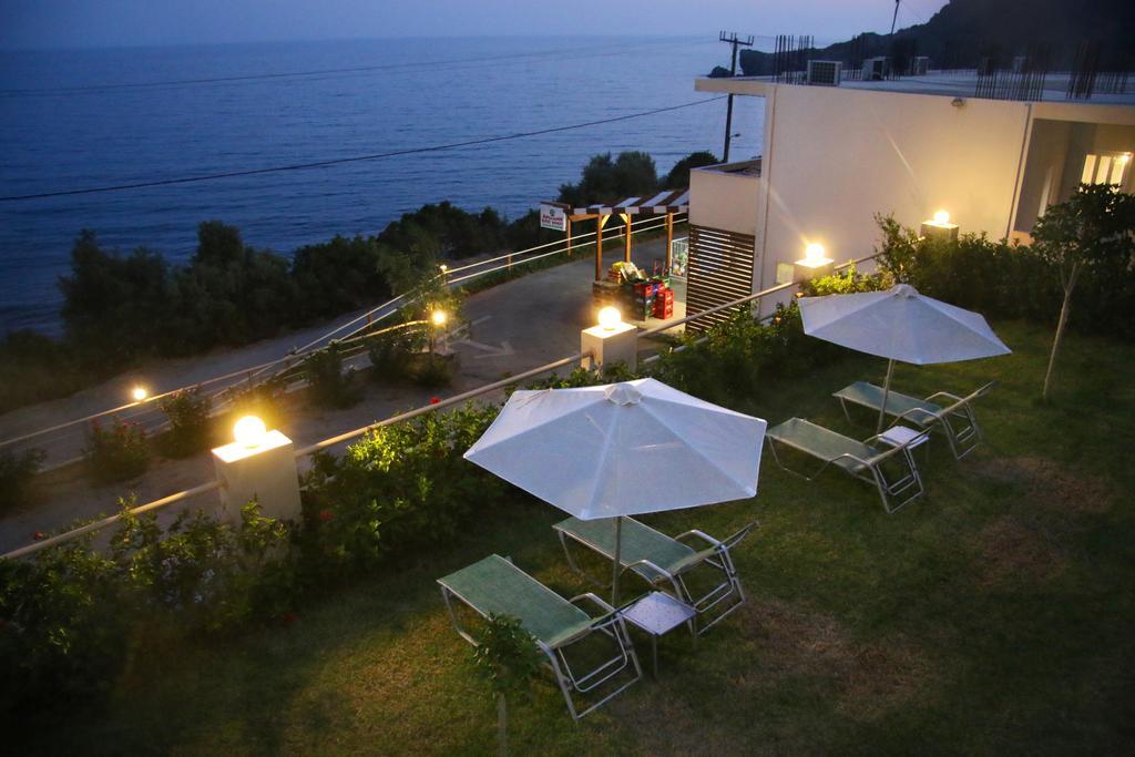 Santa Marina Apartments ロダキノ エクステリア 写真