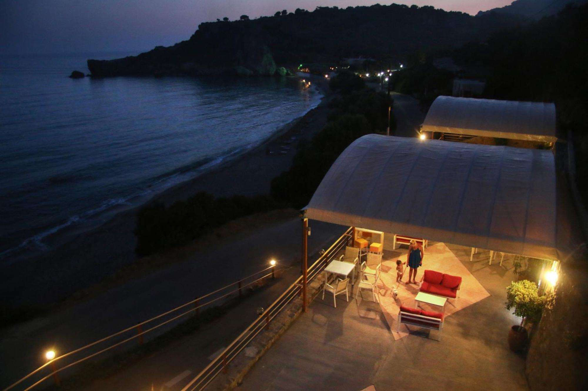 Santa Marina Apartments ロダキノ エクステリア 写真
